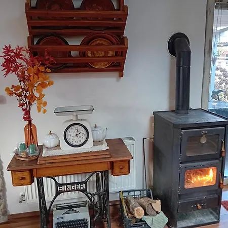 Lolita In Rose Resort, *