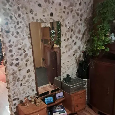 Roseart Room In Rose Resort, Ljubljana