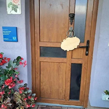 Roseart Room In Rose Resort, Ljubljana