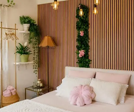 Lovely In Rose Resort, Ljubljana