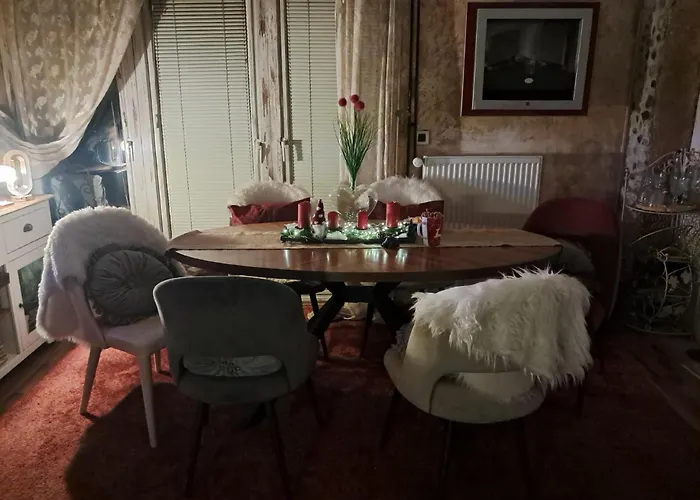 Ubytování v soukromí Lovely In Rose Resort, Lublaň