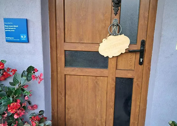 Lovely In Rose Resort,